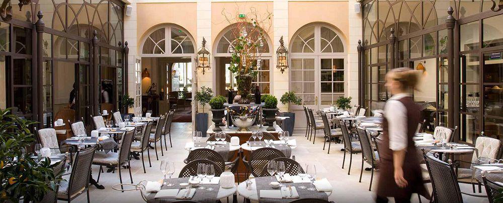 & Le Grand Monarque, Bw Premier Collection Chartres