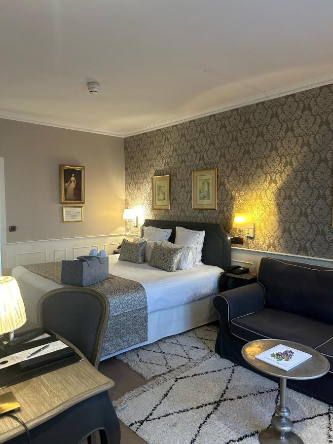 & Le Grand Monarque, Bw Premier Collection Chartres
