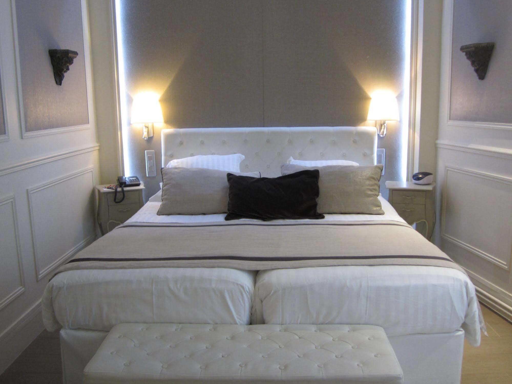 & Le Grand Monarque, Bw Premier Collection Hotel